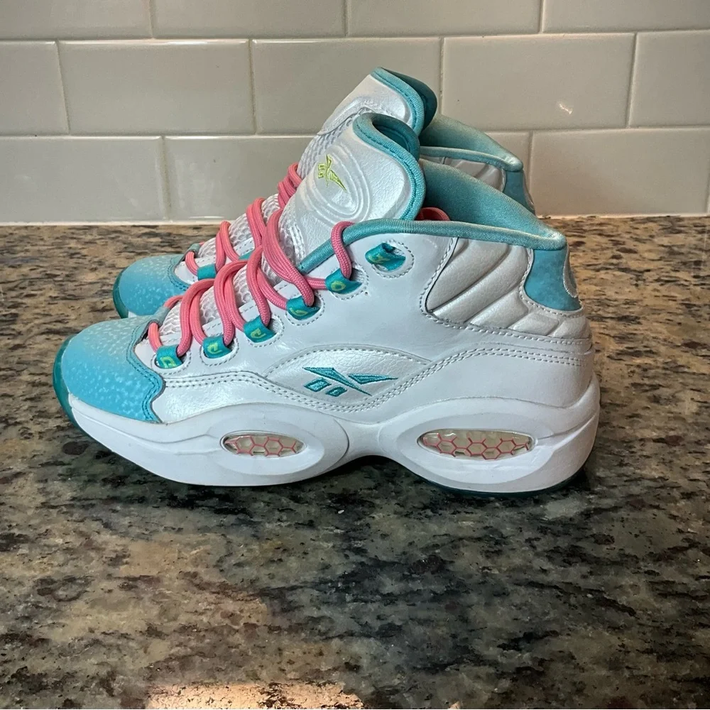 Reebok Question Mid 'Lemon Zest' Size 4.5 Girls - Picture 2 of 7